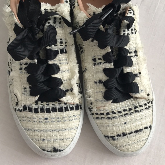 Zara Sneakers - Picture 3 of 5